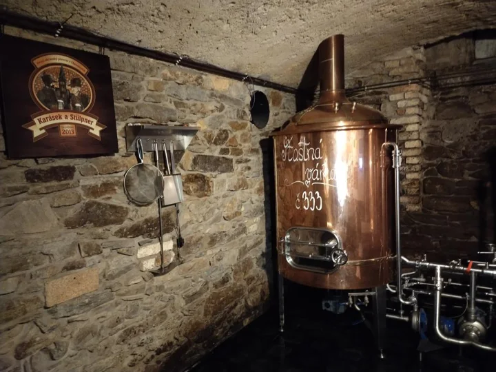 Šťastná várka č. 333 - Varna uklizena a „Šťastná várka č. 333“ je už na spilce.
